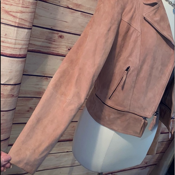 🚫SOLD🚫 White House Black Market Genuine Leather Suede Blush Moto Jacket - Picture 10 of 16